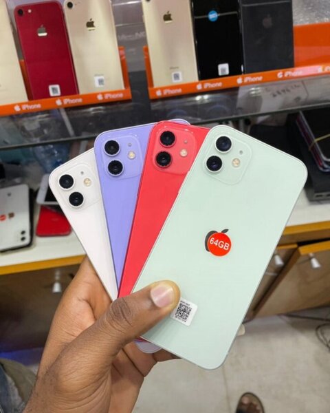 IPHONE 12