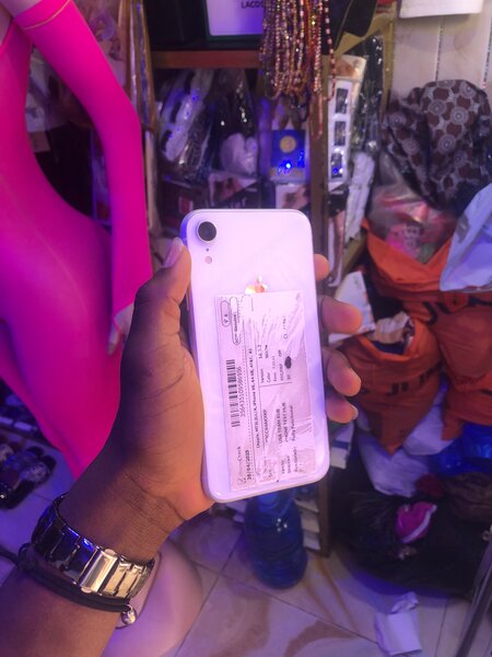 iPhone XR