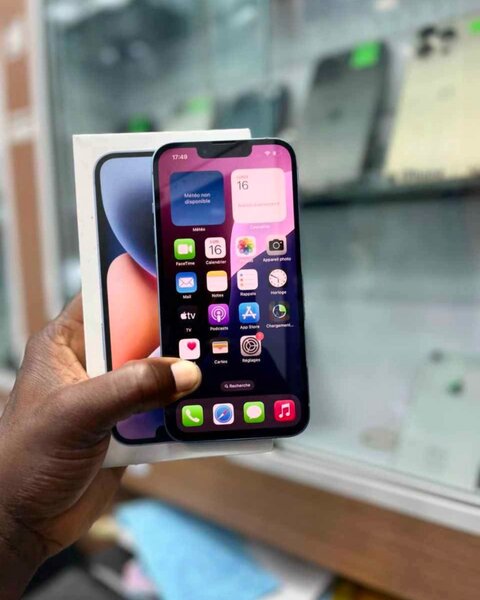 iPhone 14