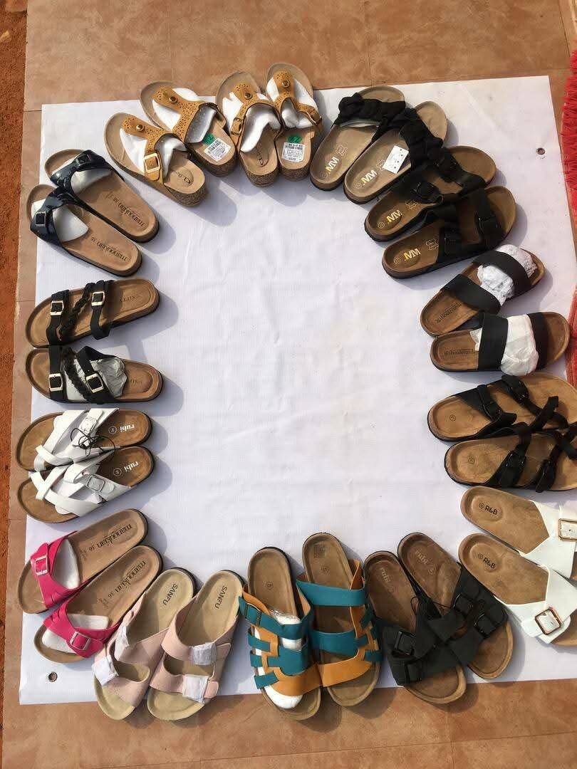 Unisex slides