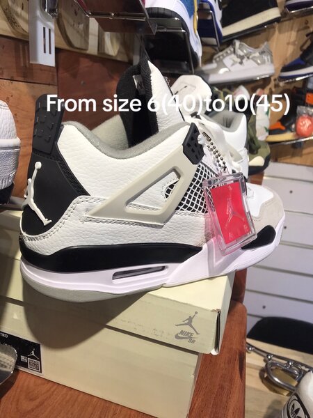 Jordan 4