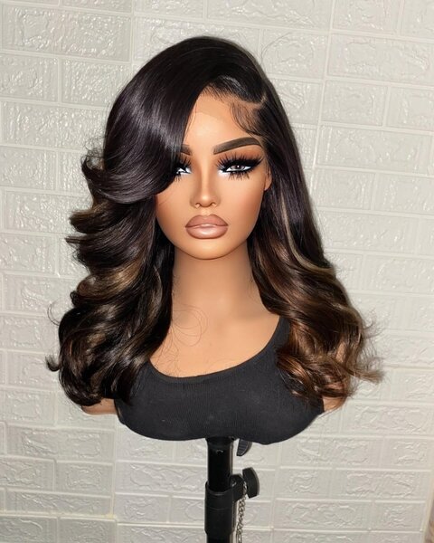 Wavy wig