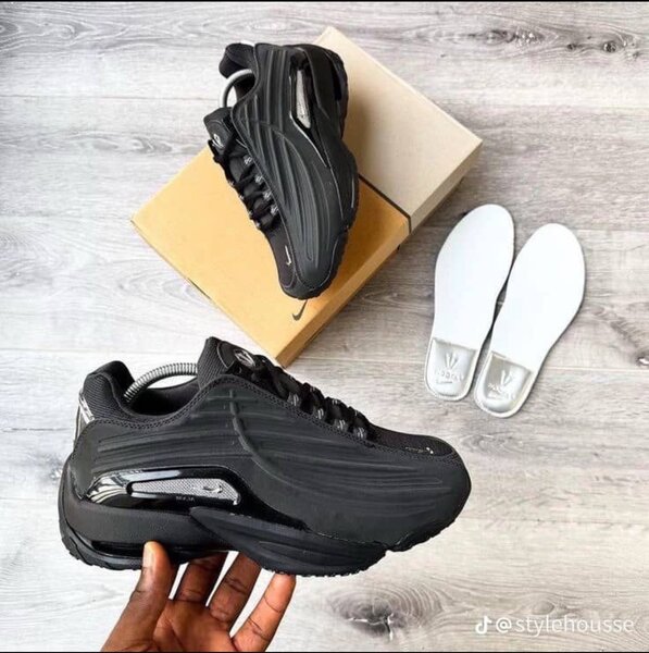 Nike Nocta 2