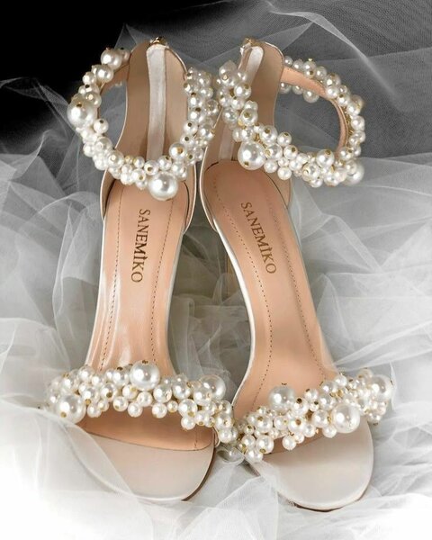 Ladies heel