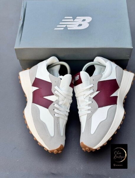 Basket new balance avec carton