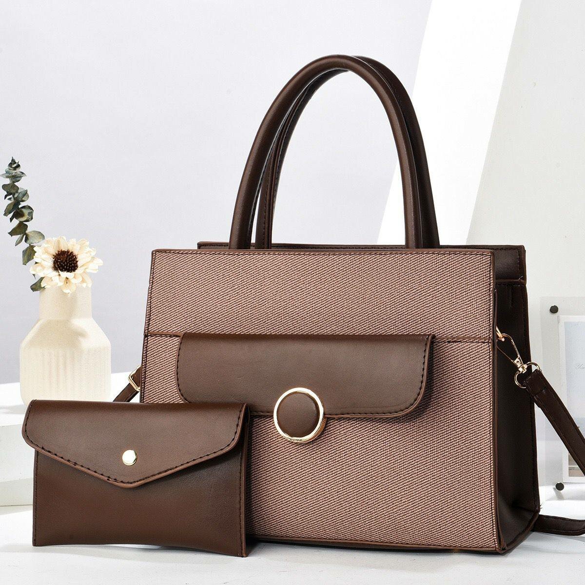 Sac à main élégant avec pochette