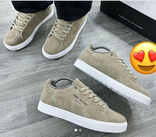 Sneakers en cuir beige