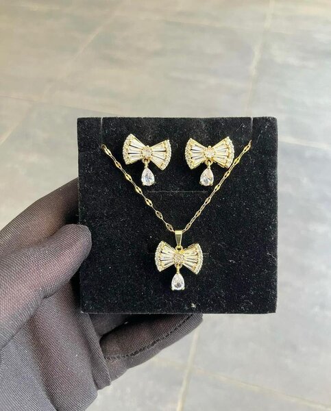 Necklace set