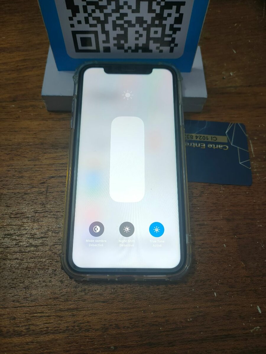 iPhone 11 simple