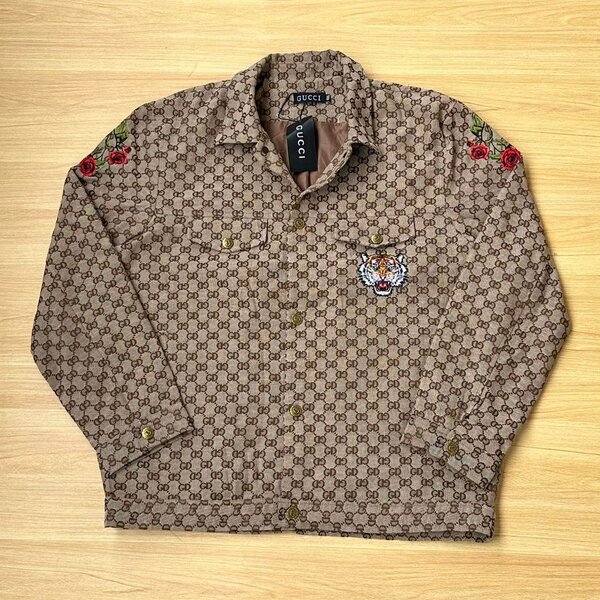 Solid jackets