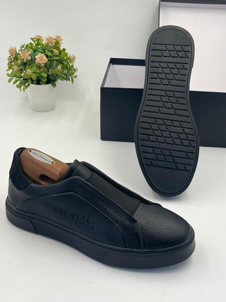 BOSS BLACK