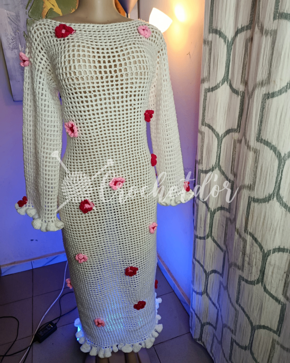 Robe Crochet Blanc Élégante