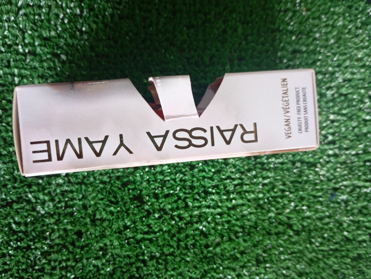 Gloss Raissa yame