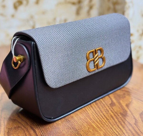 Medium Bags