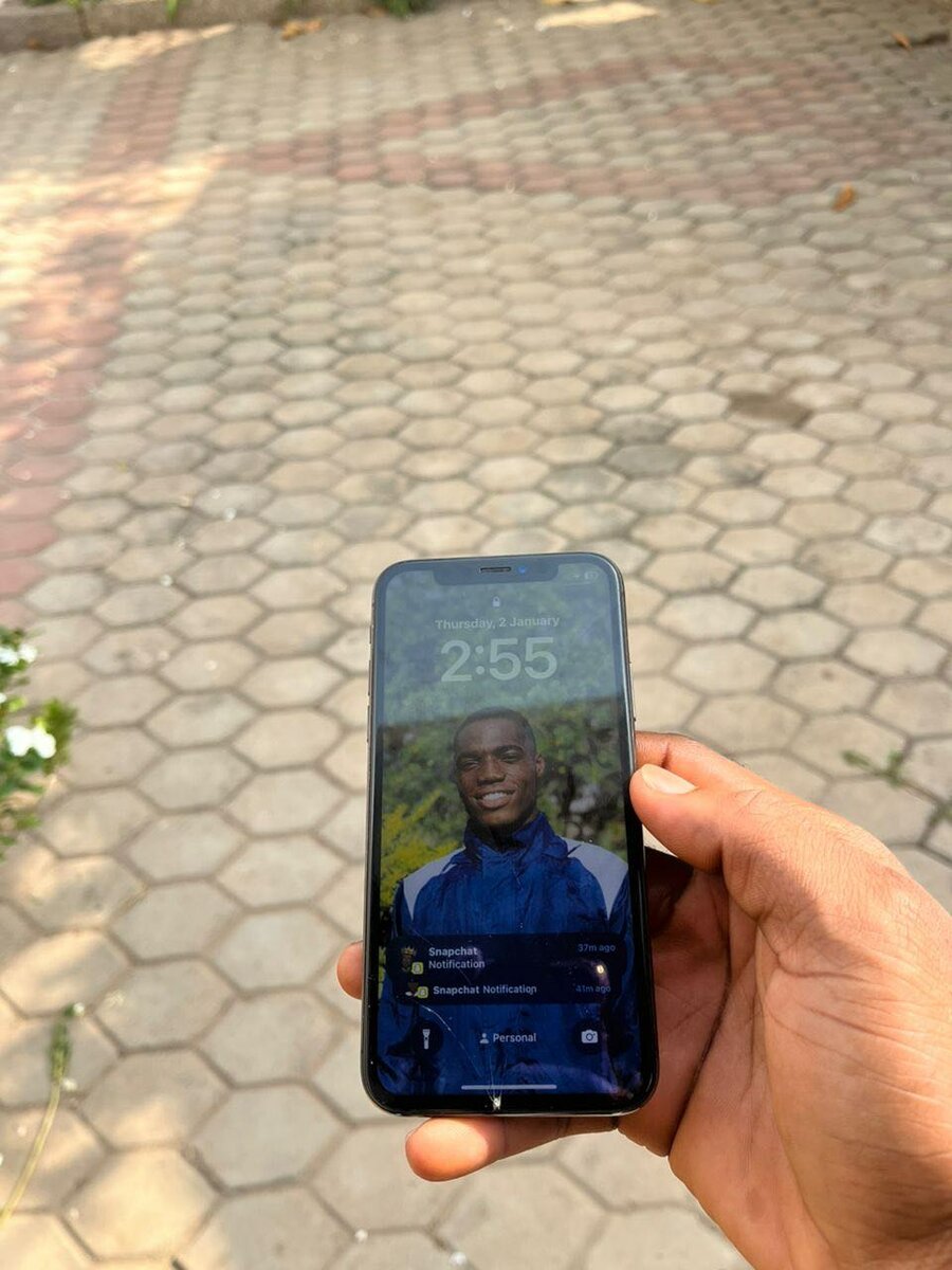 iPhone X