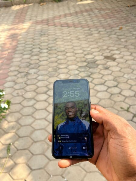 iPhone X