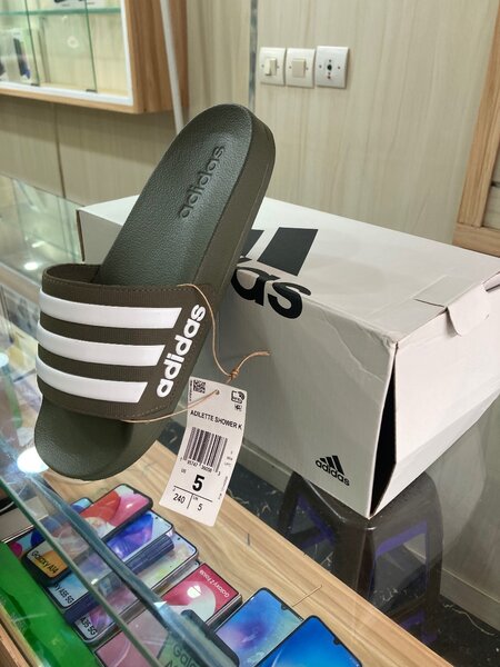 Sandales claquettes