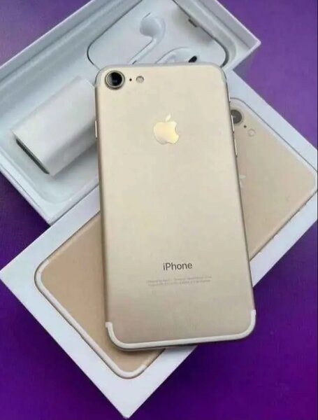 iPhone 7  Or 128GB
