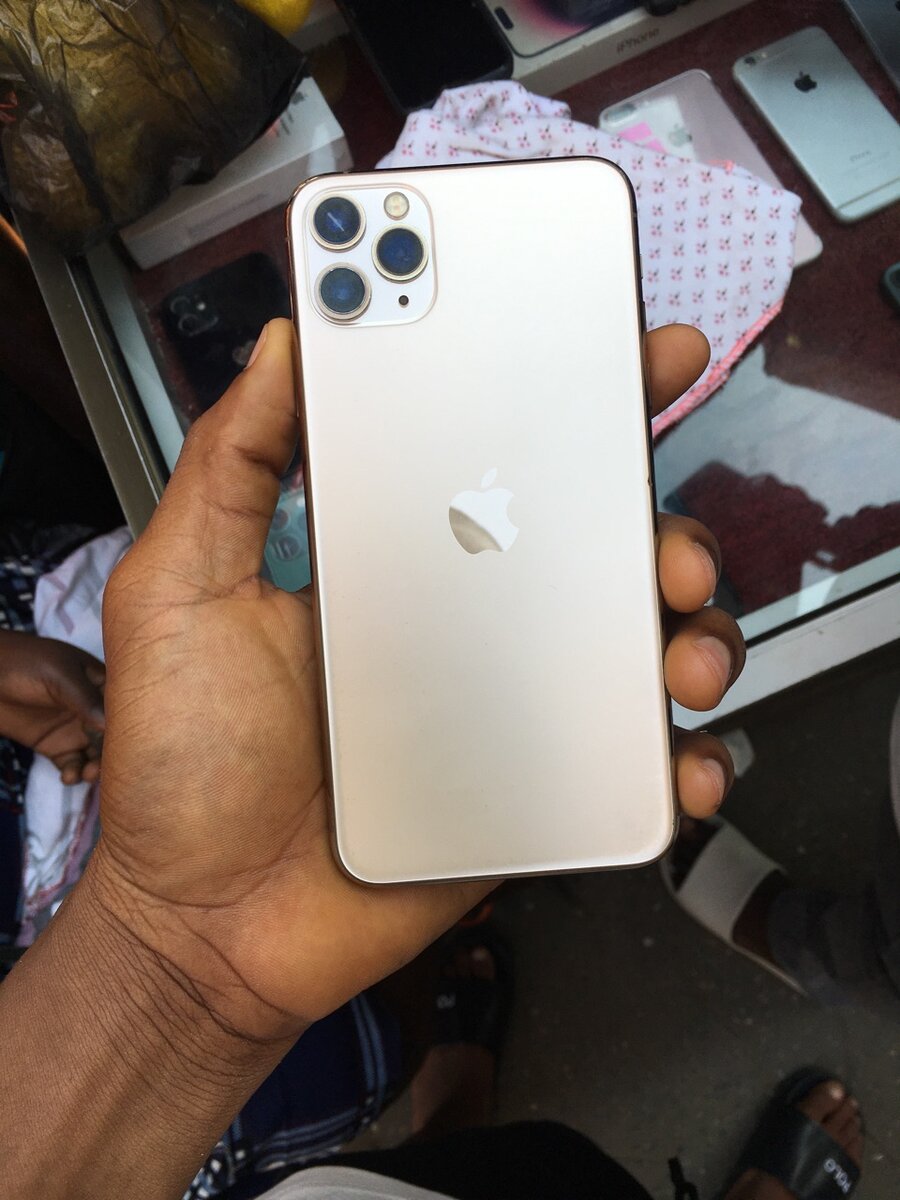 iPhone 11 Pro Max