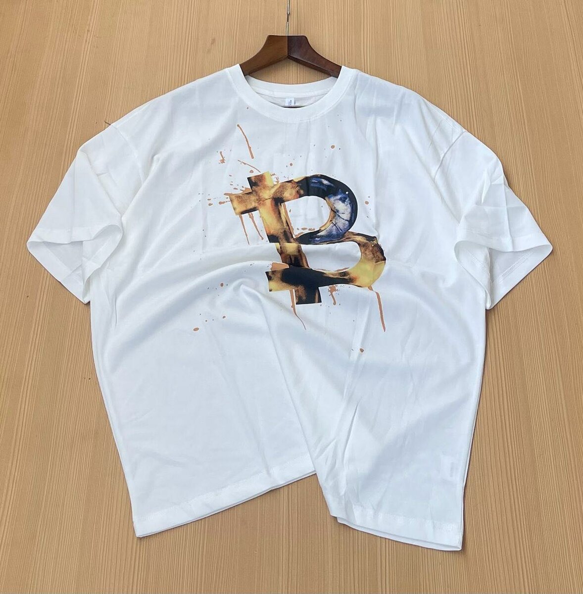 T-shirts