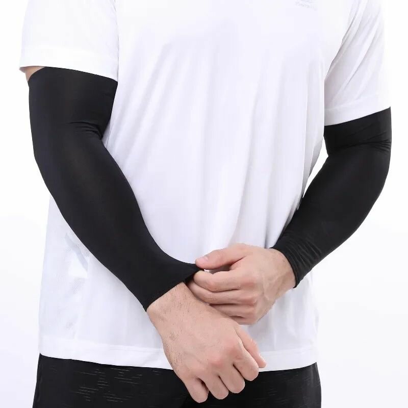 NIKE ARM SLEEVE