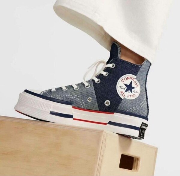 Ladies sneakers