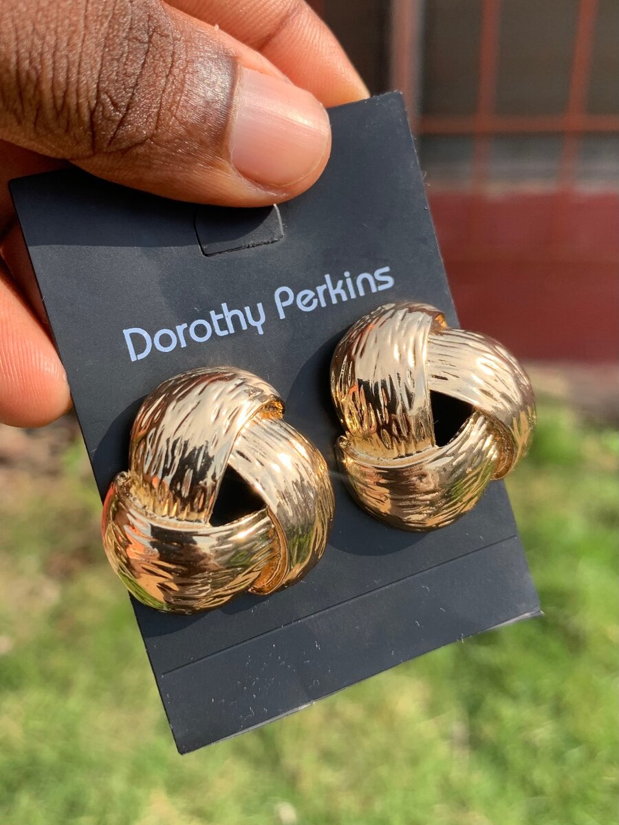 Earring
