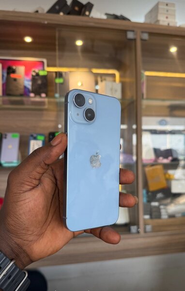 iPhone 14