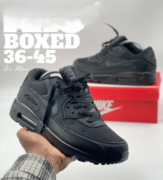 Sneakers NIKE