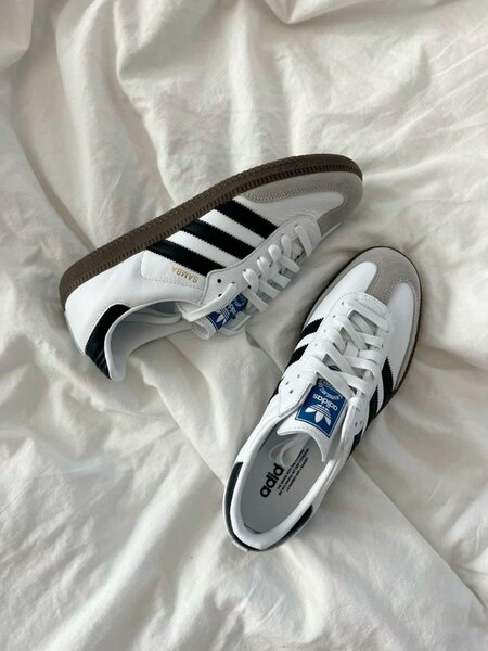 Baskets blanches classiques