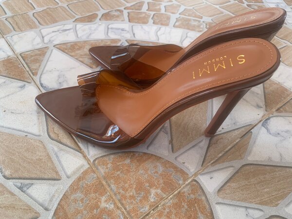 Pencil shoe