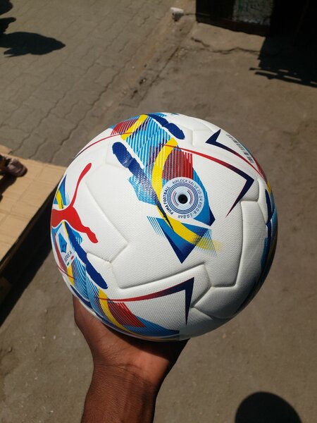 Rubber balls