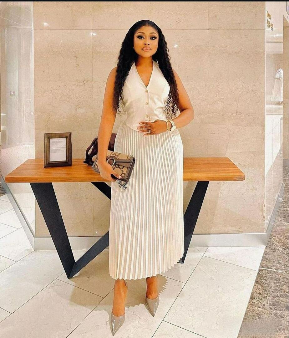 Two piece set