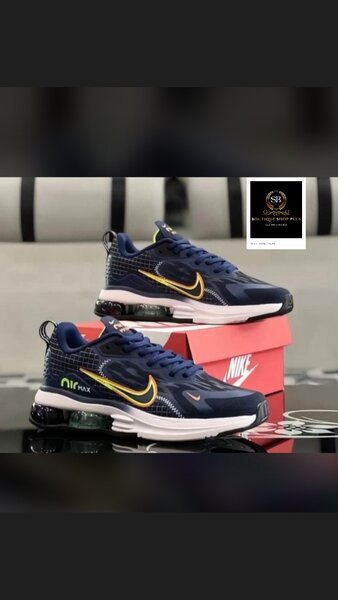 Basket NIKE authentique avec sa boîte