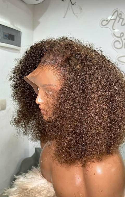Kinky curly