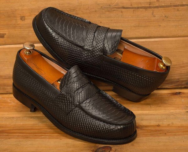Chaussures en cuir hommes