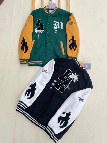 Pull djaquette