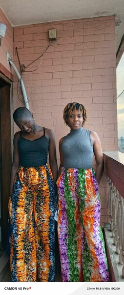 Pantalon ample en tissu imprimé