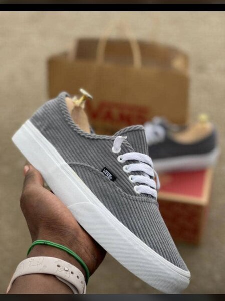 Vans original disponible