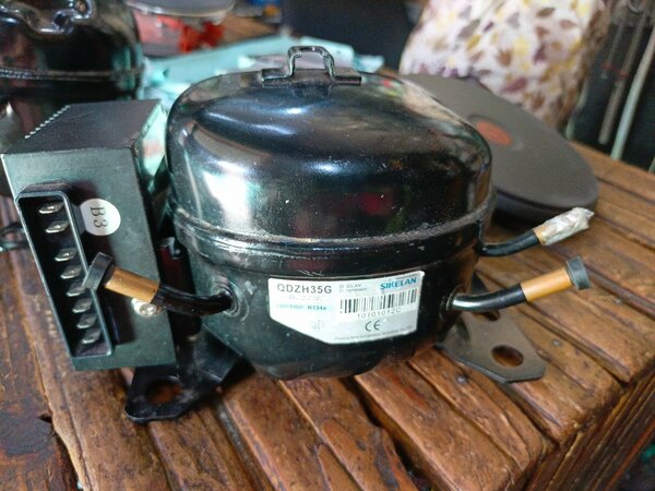DC compressor