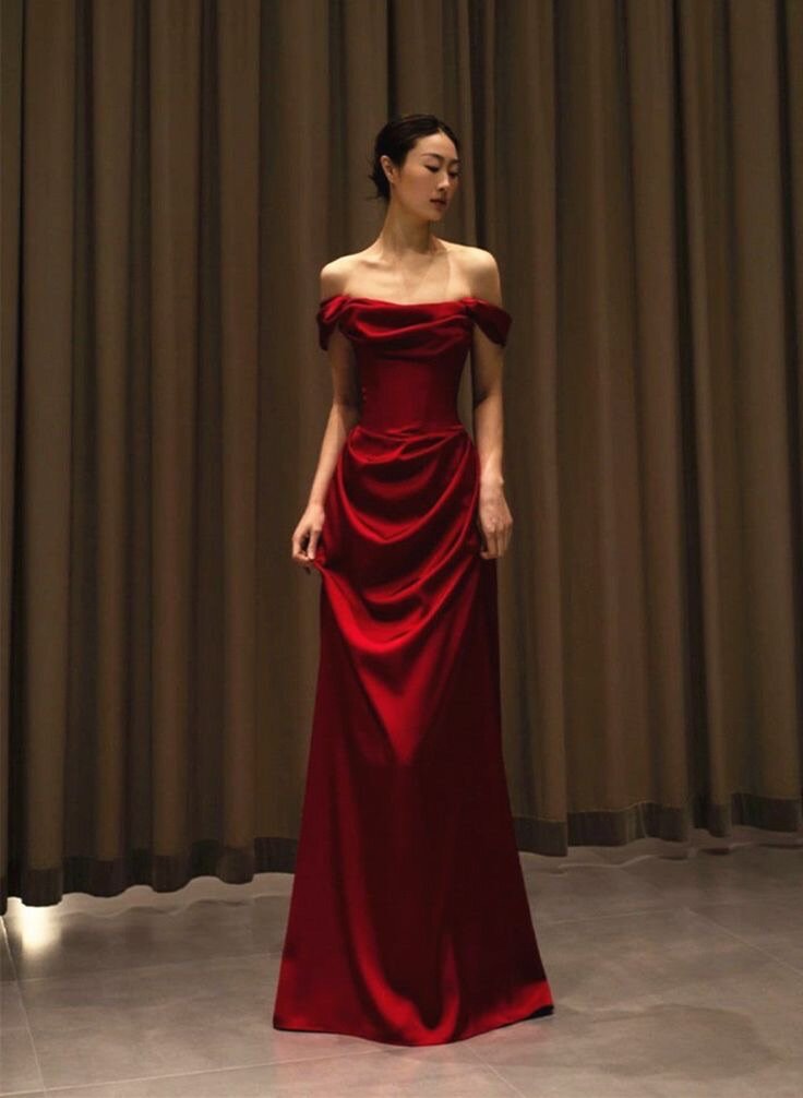 Longue robe de soirée rouge