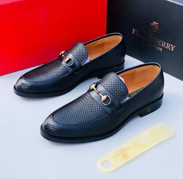 Men shoes