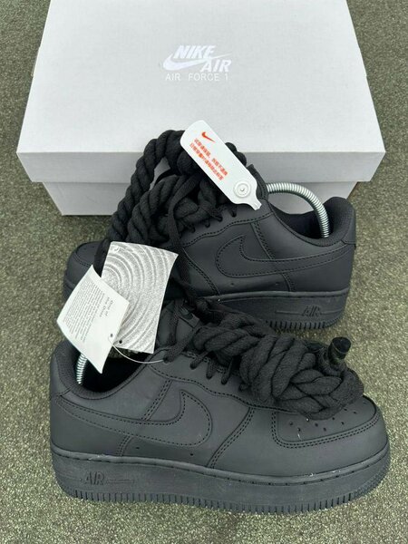 Nike air