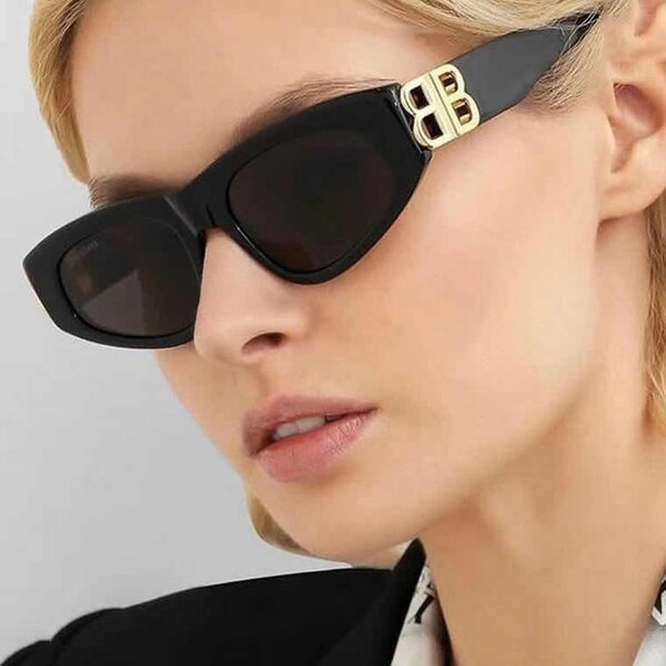 fashionable glasses