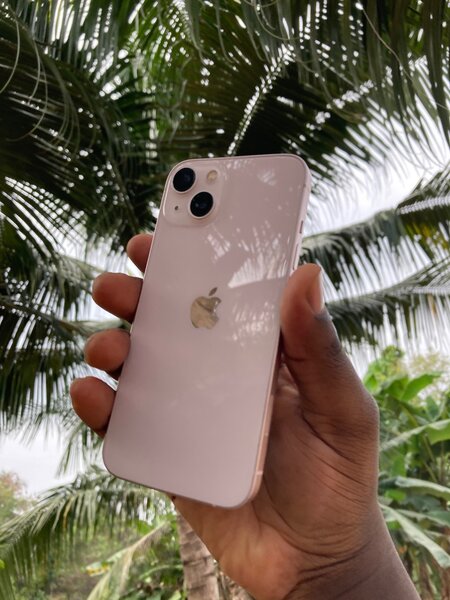 iPhone 13