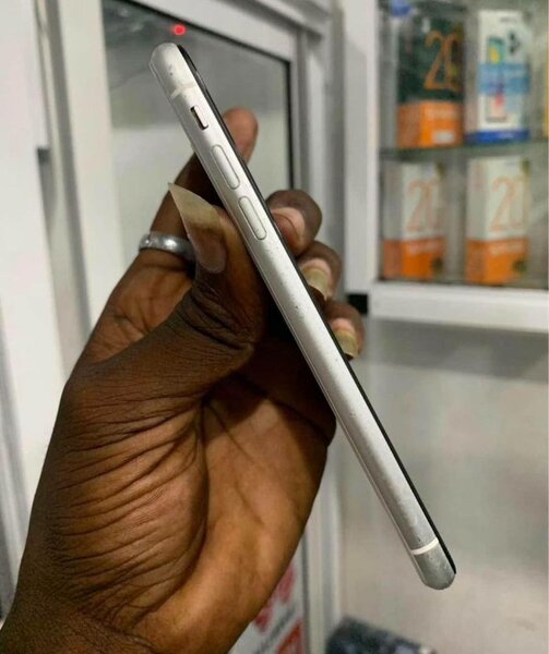 iPhone X
