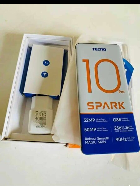 Tecno Spark 10 Pro 256GB