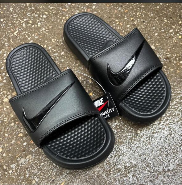 Nike slippers