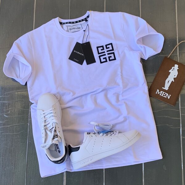 T- shirts
