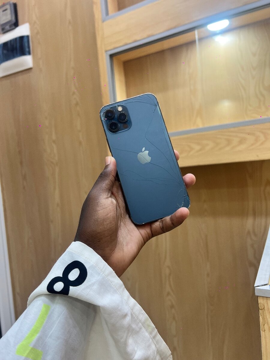 IPHONE 12pro